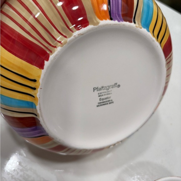 Pfaltzgraff Bowl Set “ Equator” pattern - Picture 2 of 4
